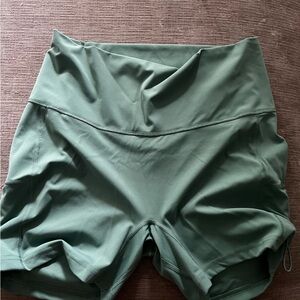 Gymshark Legacy Ruched short, green XL